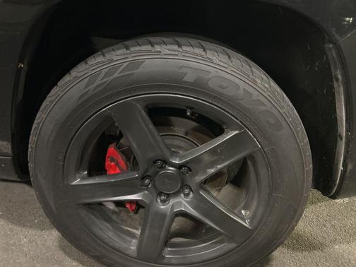 2014 Jeep Grand Cherokee SRT