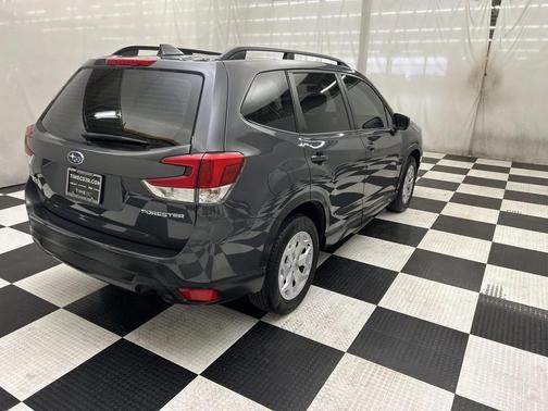 2020 Subaru Forester Base