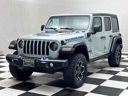 Earl Clearcoat 2023 Jeep Wrangler 4xe Rubicon