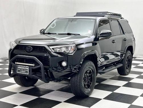 2017 Toyota 4Runner SR5