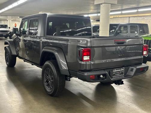 2025 Jeep Gladiator Sport S
