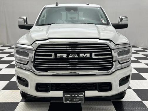 2024 RAM 2500 Laramie Crew Cab 4x4 6'4' Box