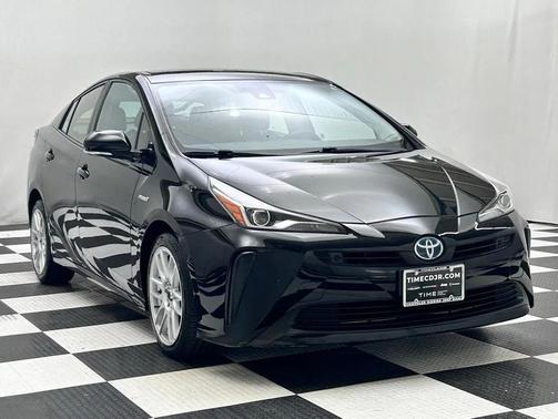 2020 Toyota Prius L