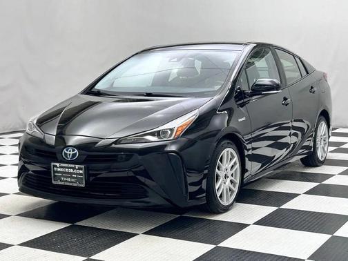 2020 Toyota Prius L