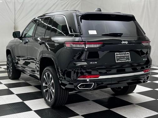 2025 Jeep Grand Cherokee Overland