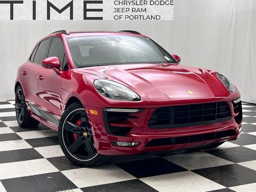 Carmine Red 2018 Porsche Macan Macan GTS