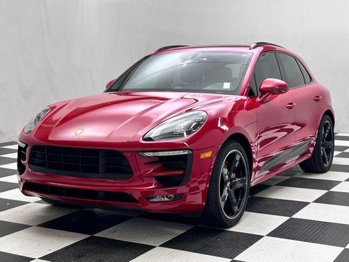 Carmine Red 2018 Porsche Macan Macan GTS
