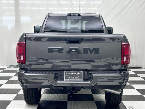 2026 RAM 2500 Big Horn Crew Cab 4x4 8' Box