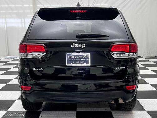 2021 Jeep Grand Cherokee Laredo