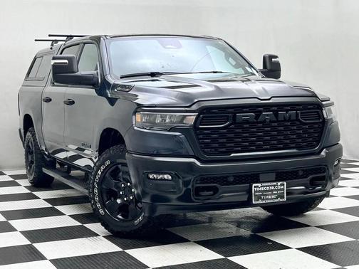 2025 RAM 1500 Warlock Crew Cab 4x4 5'7' Box