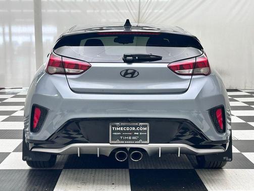 2020 Hyundai Veloster Base