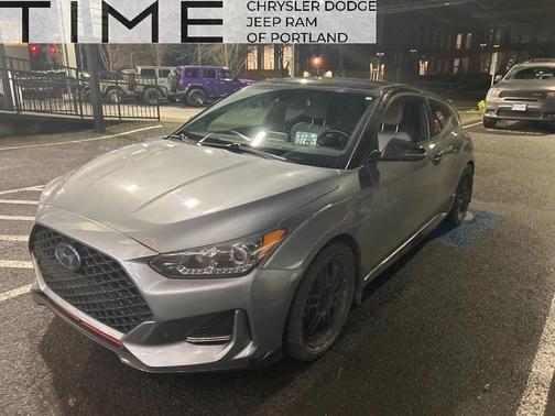 2020 Hyundai Veloster Base