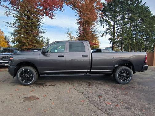 2026 RAM 2500 Black Express Crew Cab 4x4 8' Box