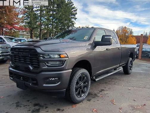2026 RAM 2500 Black Express Crew Cab 4x4 8' Box
