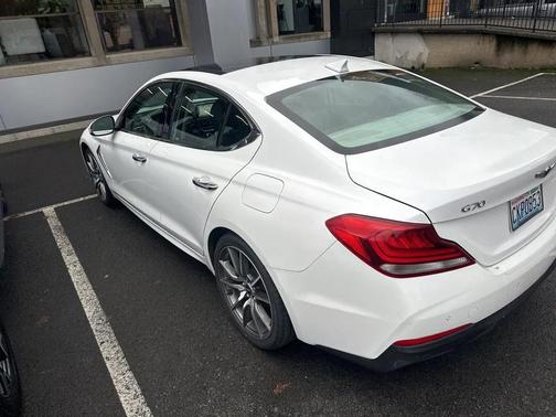 2020 Genesis G70 2.0T AWD