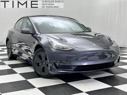 2023 Tesla Model 3 Standard Range