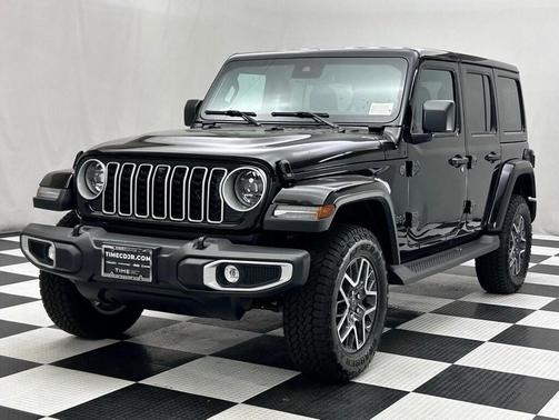 2025 Jeep Wrangler 4-Door Sahara 4x4