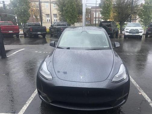 2023 Tesla Model Y Long Range Dual Motor All-Wheel Drive