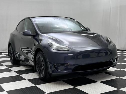 2023 Tesla Model Y Long Range Dual Motor All-Wheel Drive