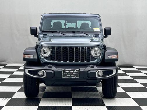 2026 Jeep Gladiator Sport