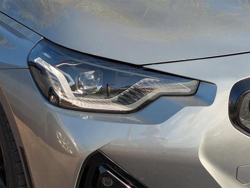 2025 BMW M240 i xDrive