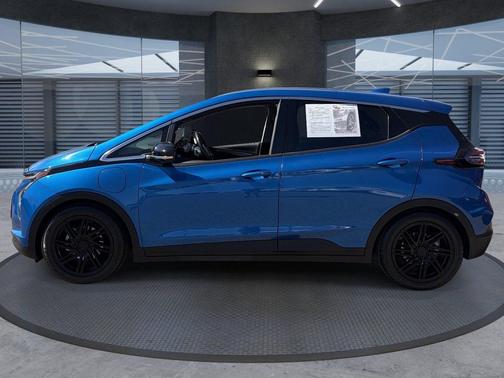 Bright Blue Metallic 2022 Chevrolet Bolt EV FWD 1LT