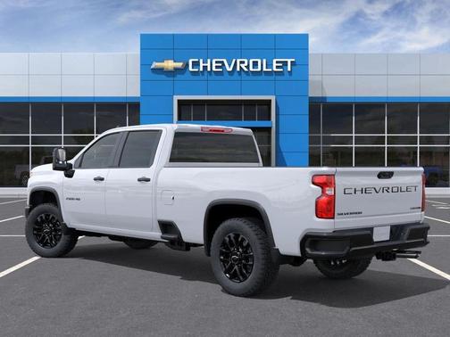 2026 Chevrolet Silverado 2500 Custom
