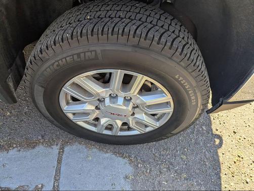 2023 GMC Sierra 2500 SLT