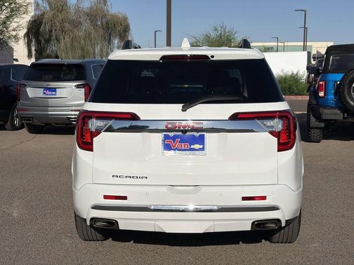 Summit White 2023 GMC Acadia Denali