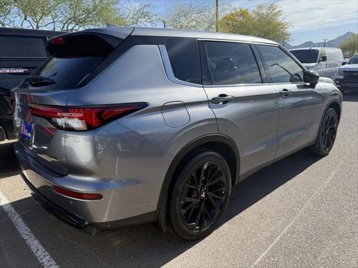 2023 Mitsubishi Outlander SEL 2.5 2WD