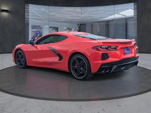 2024 Chevrolet Corvette Stingray w/2LT