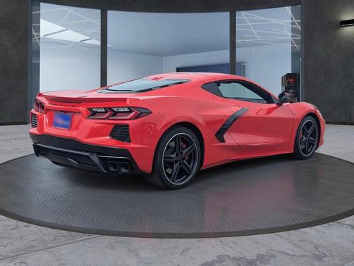2024 Chevrolet Corvette Stingray w/2LT