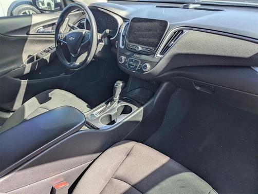 2020 Chevrolet Malibu FWD RS