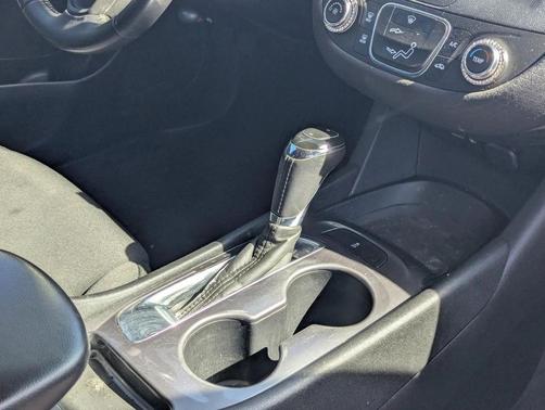 2020 Chevrolet Malibu FWD RS