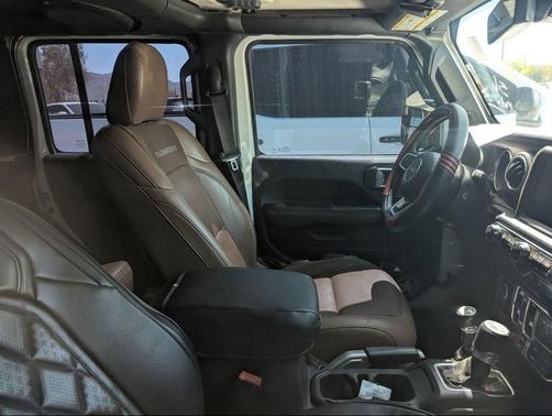 Bright White Clearcoat 2020 Jeep Gladiator Rubicon