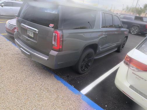 2017 GMC Yukon XL Denali