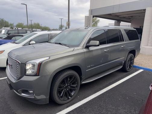 2017 GMC Yukon XL Denali