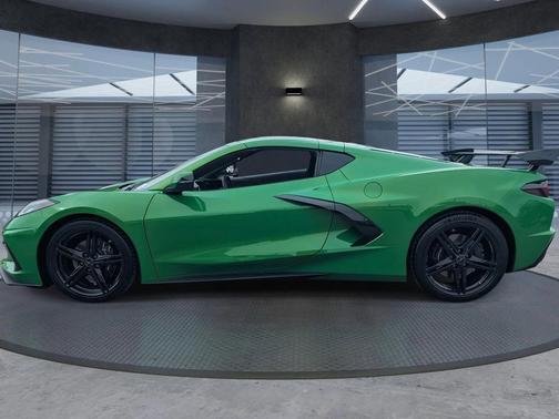 2026 Chevrolet Corvette Stingray w/1LT