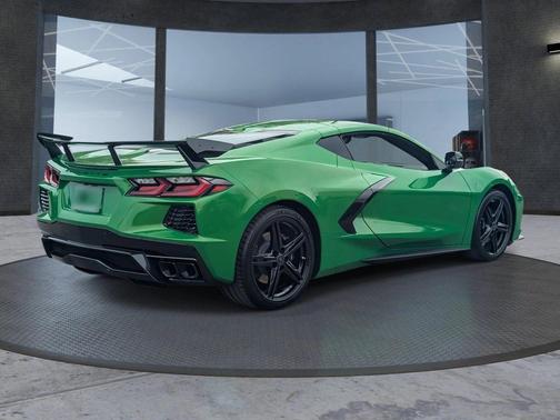 2026 Chevrolet Corvette Stingray w/1LT