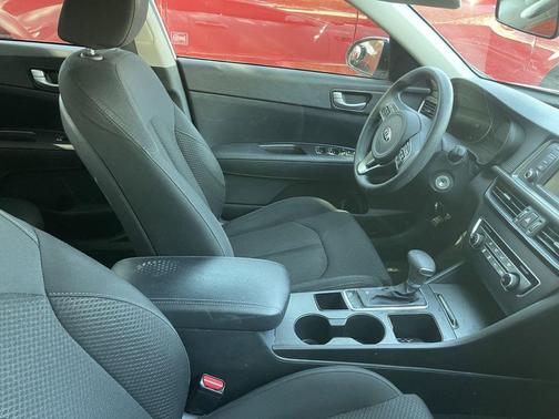 Snow White Pearl 2016 Kia Optima LX