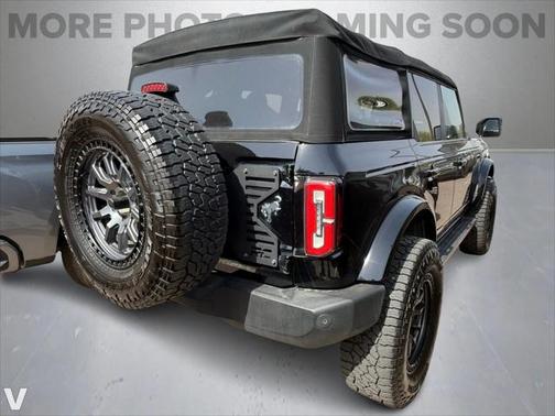 2022 Ford Bronco Base