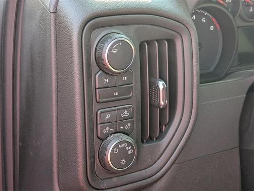 2025 Chevrolet Silverado 2500 Custom