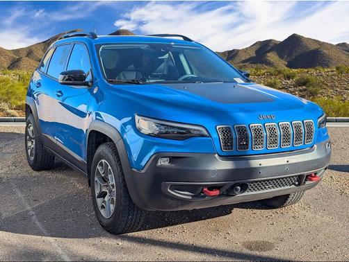 2022 Jeep Cherokee Trailhawk