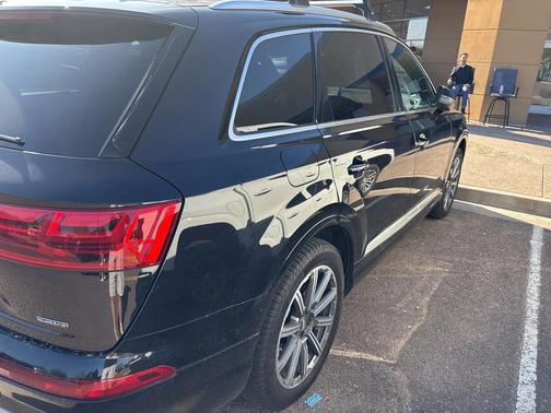 2018 Audi Q7 2.0T Premium Plus