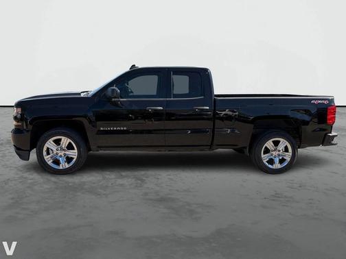2017 Chevrolet Silverado 1500 Custom
