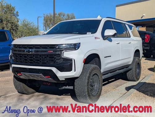 2021 Chevrolet Suburban 4WD Z71