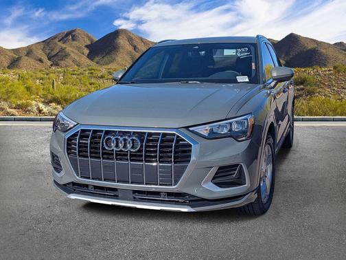 Chronos Gray Metallic 2021 Audi Q3 40 Premium
