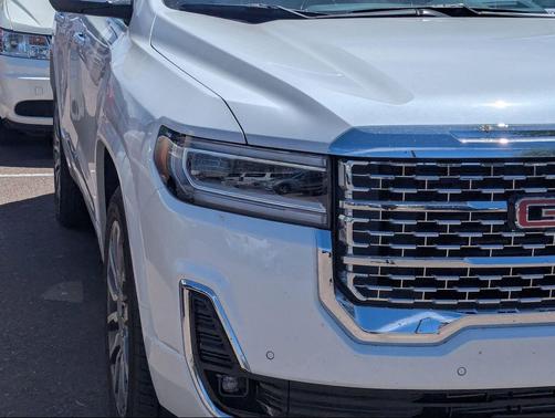 White Frost Tricoat 2023 GMC Acadia Denali