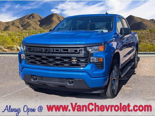 2025 Chevrolet Silverado 1500 Custom