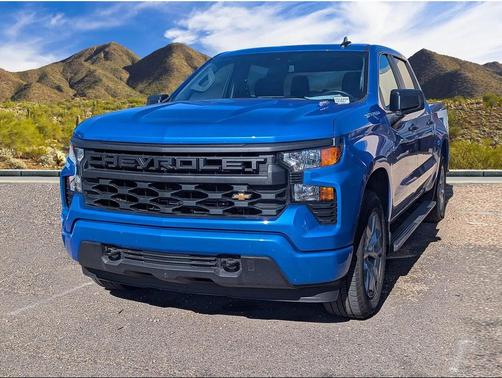 2025 Chevrolet Silverado 1500 Custom
